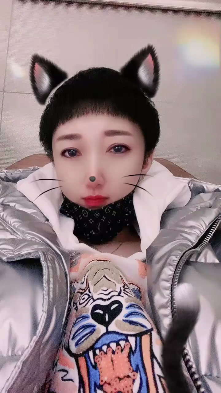 所有的坚持和孤独都会发光～