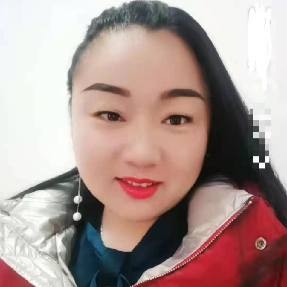 🌹翡翠牡丹🌹海报