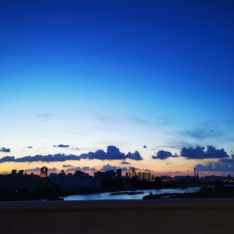 南洲呀海报