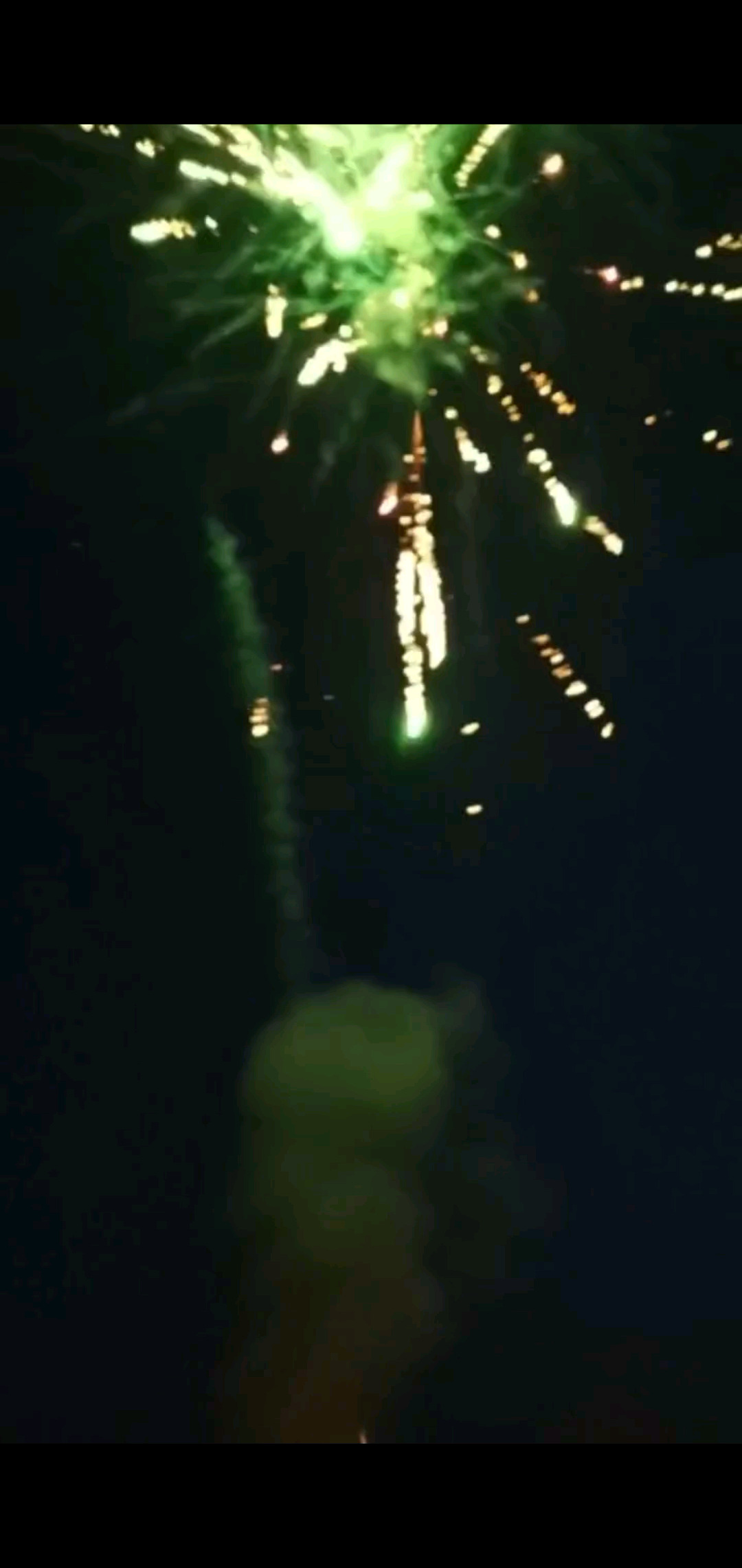最美的烟花也是一瞬间