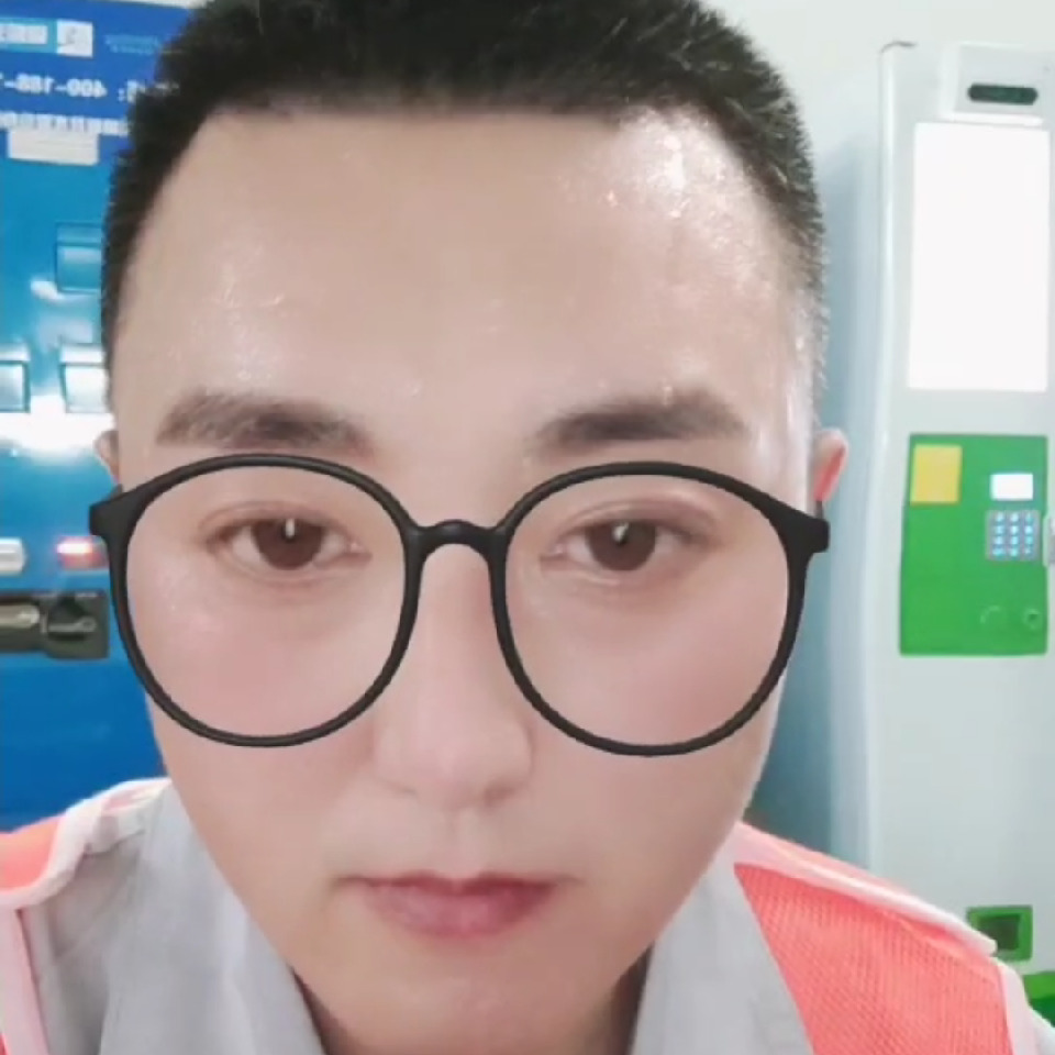 姜洪奇海报