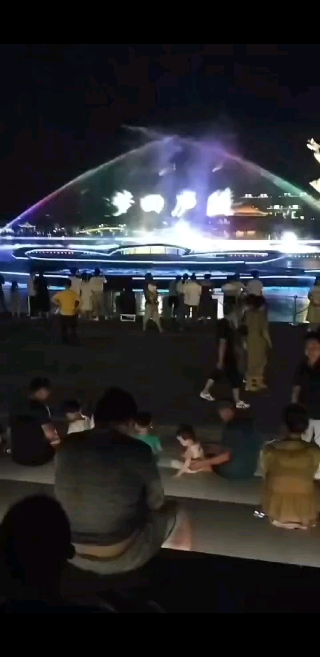 /大笑/大笑/大笑