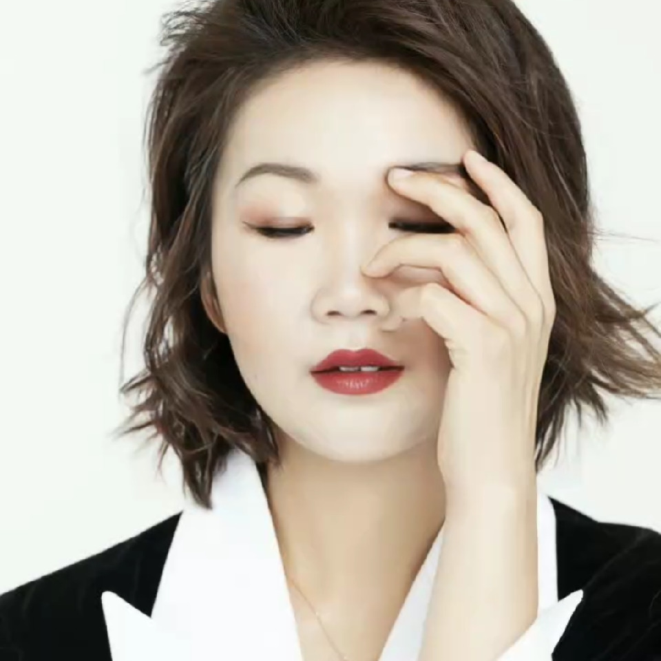 川妞💃琴儿海报