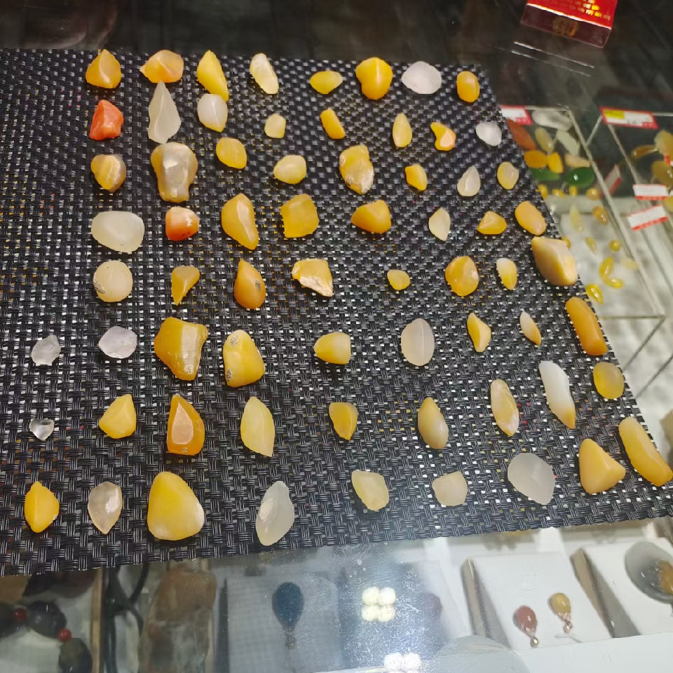 13不是B海报