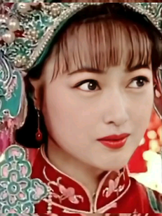 来个小姐姐模仿秀😂