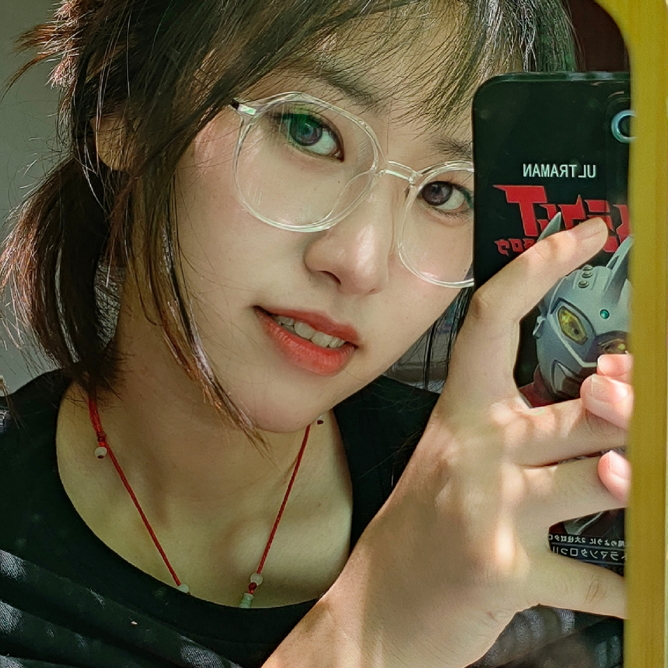 蜡笔不小心啦啦啦海报