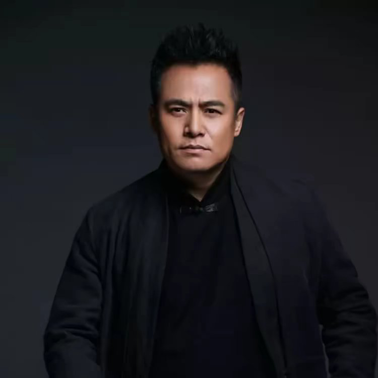 ★来自利马的独角鲸★海报