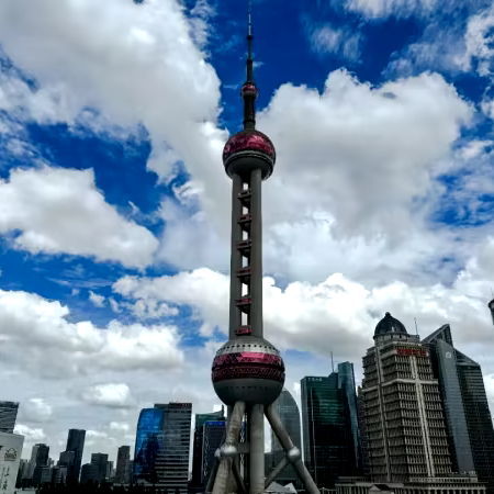玉面小飞龙在天海报