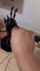 机械手猜拳互动机械手智能猜拳云驼灵境